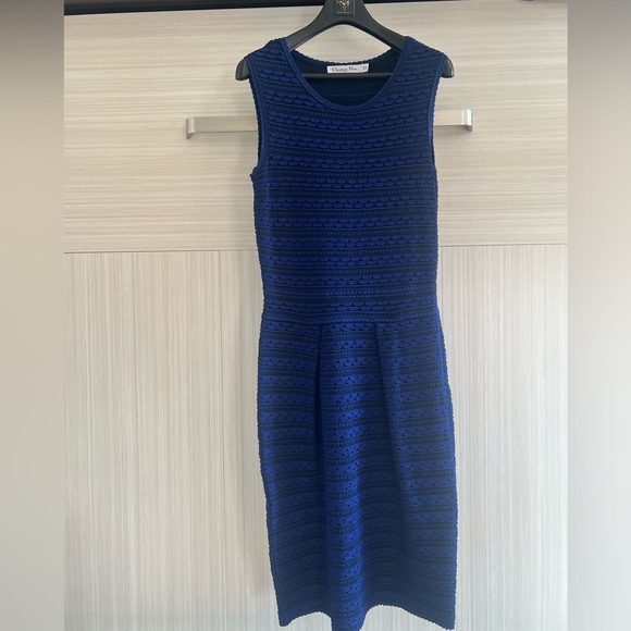 Authentic Vintage 2010’s Dior scalloped knit dress - Picture 3 of 6